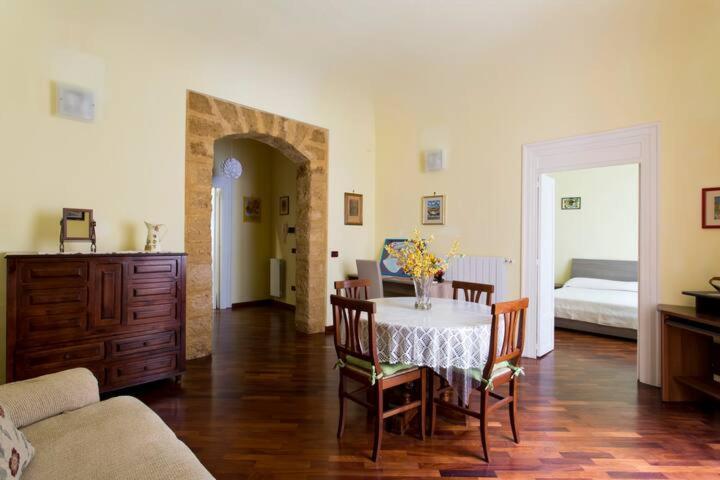 Ferienwohnung La Casa Di Tufo Palermo Exterior foto