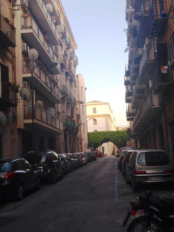 Ferienwohnung La Casa Di Tufo Palermo Exterior foto